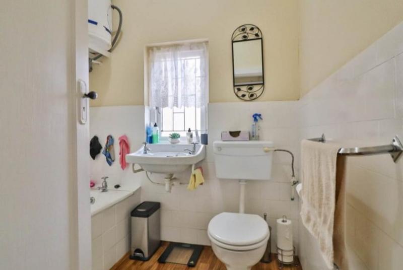 To Let 3 Bedroom Property for Rent in Fish Hoek Western Cape